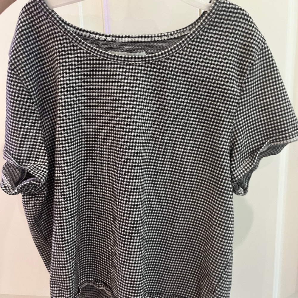 American Eagle Checkered Cropped Shirt